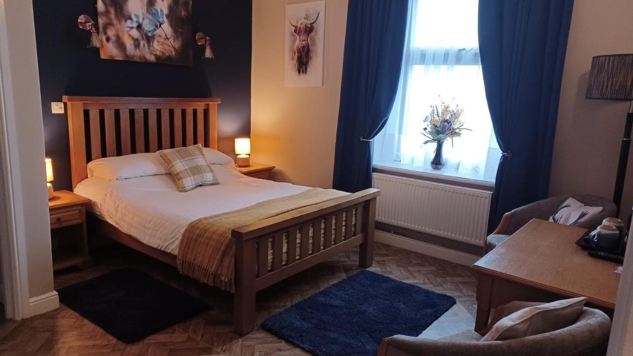 Hotel The 3*